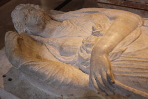 Sarcophage dit de la «prêtresse»