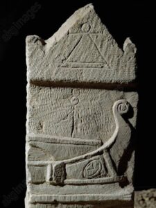 Stèle punique votive musée de Carthage