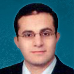 الكاتب أحمد طه